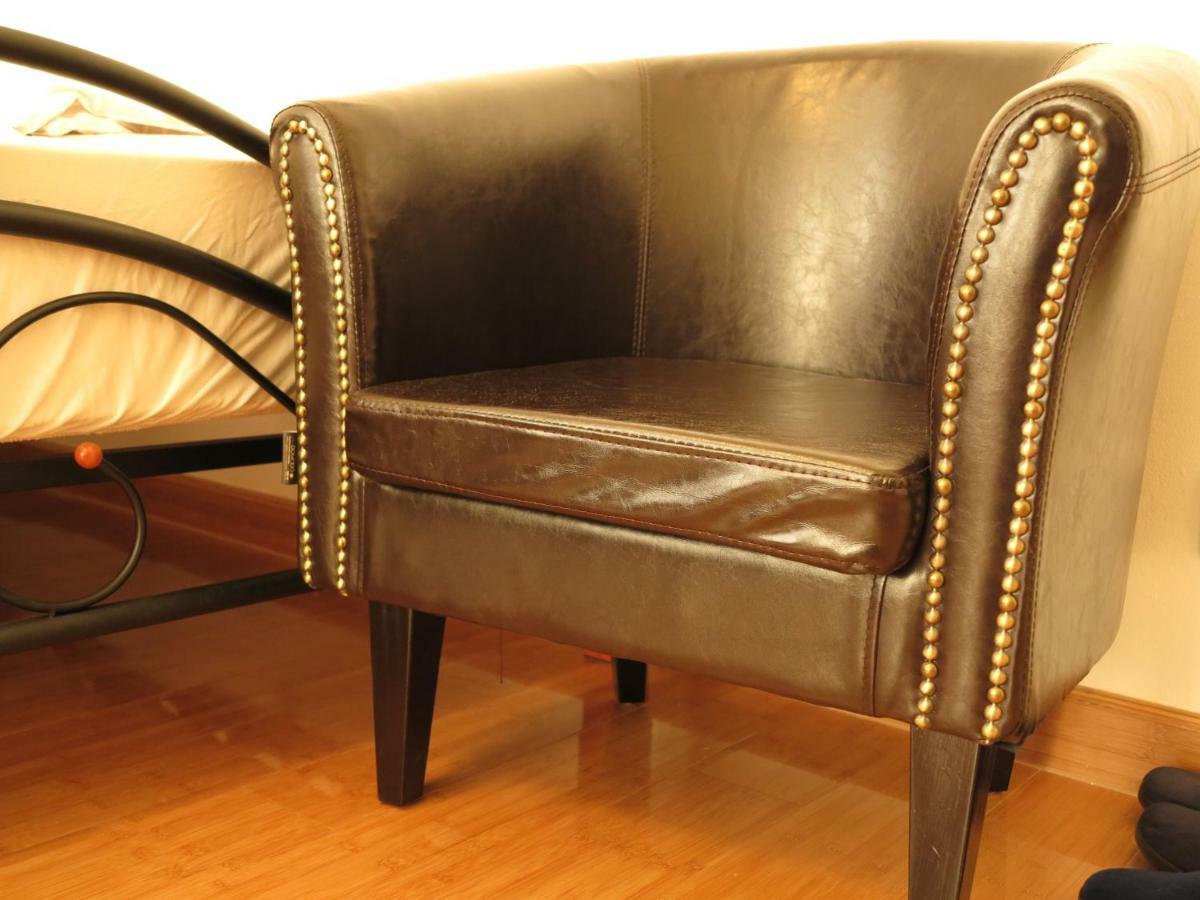 וינה Small Luxury Kapitol Apartment מראה חיצוני תמונה